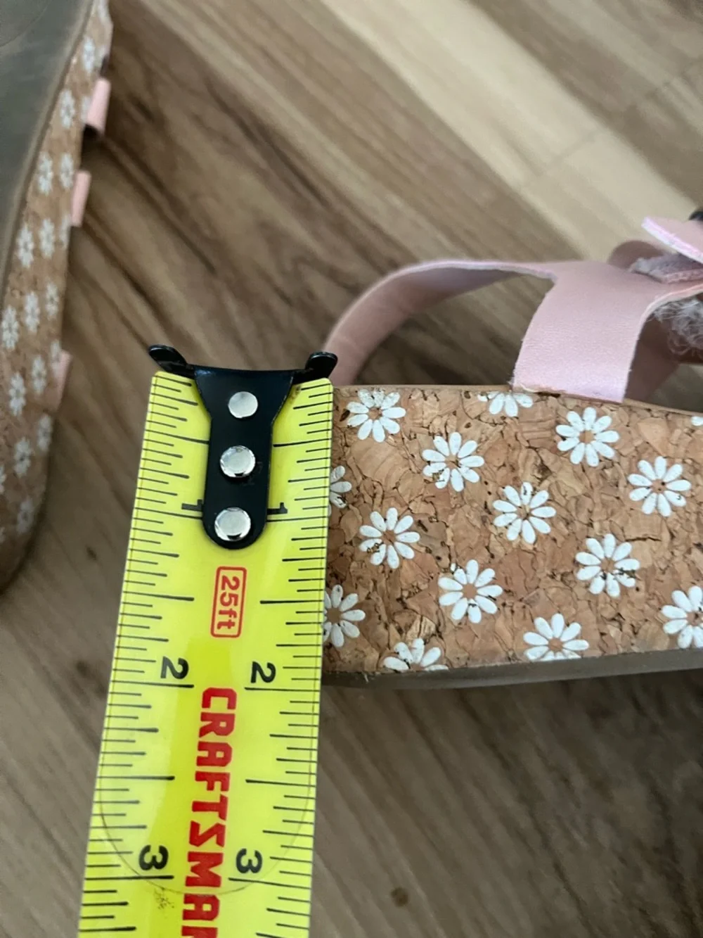 Steve Madden Blush Pink Wedges Sandal With Flower Details Girls Size 4